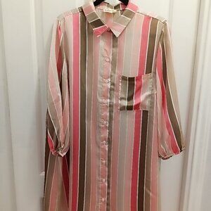 Long-Sleeved, Striped, Button-Down Tunic-Style Top. Plus Size 2XL